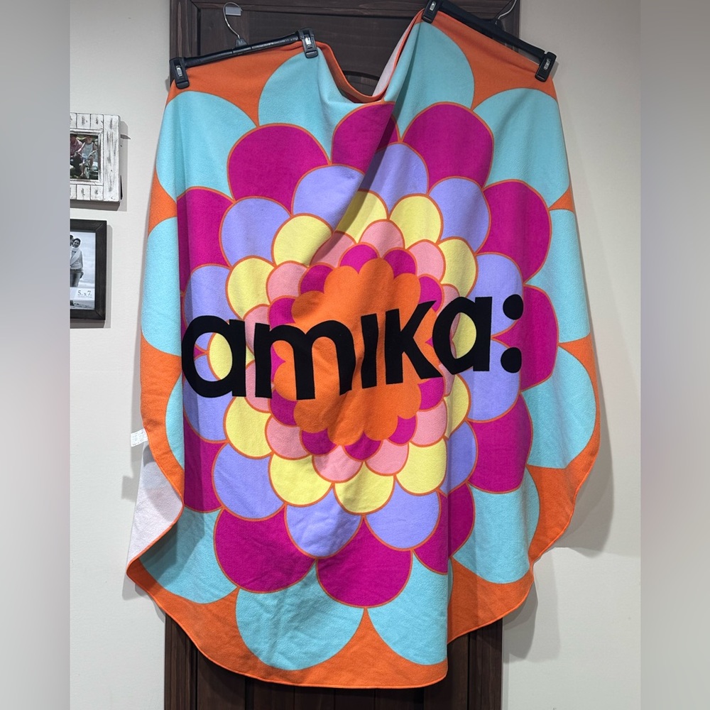 Amika Beach Towel NEW